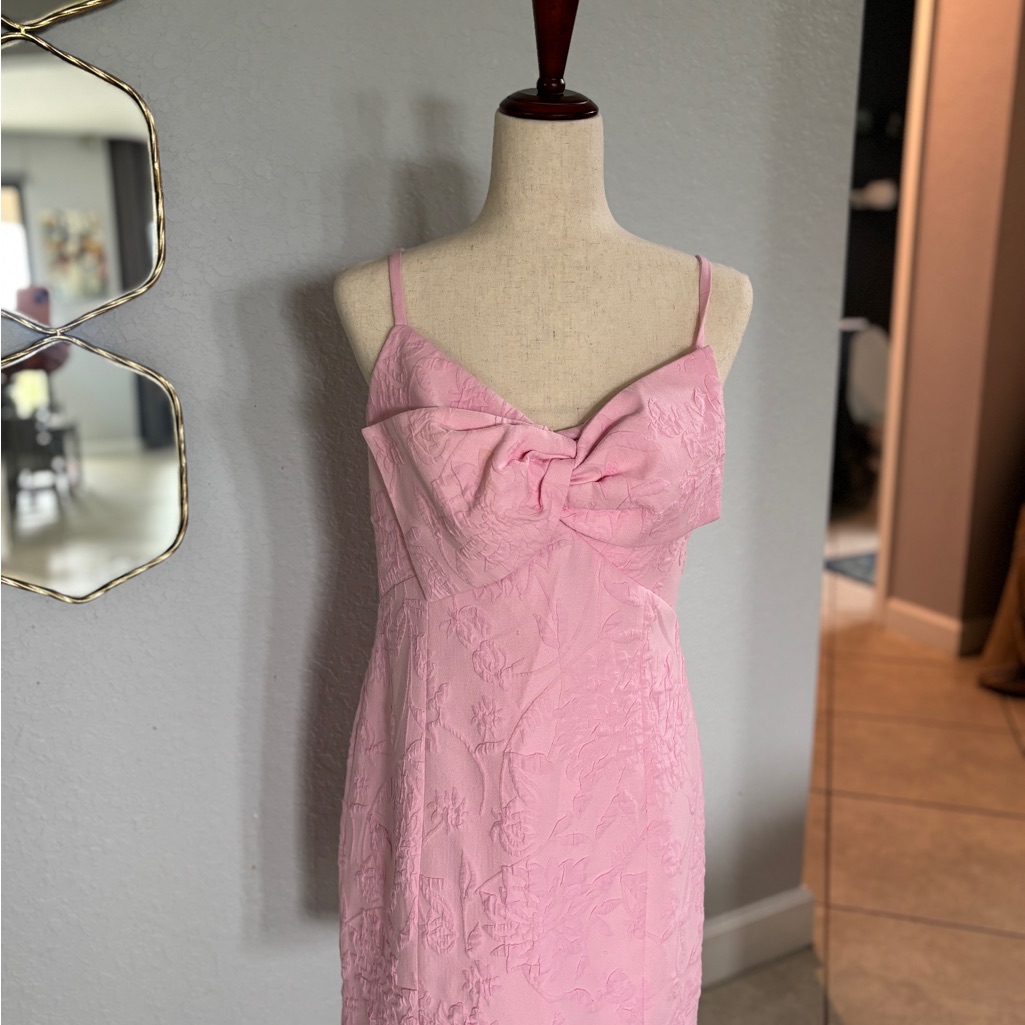 Lily Pulitzer Size 10 Stretch Pink Bow Detail Dress- Euc
